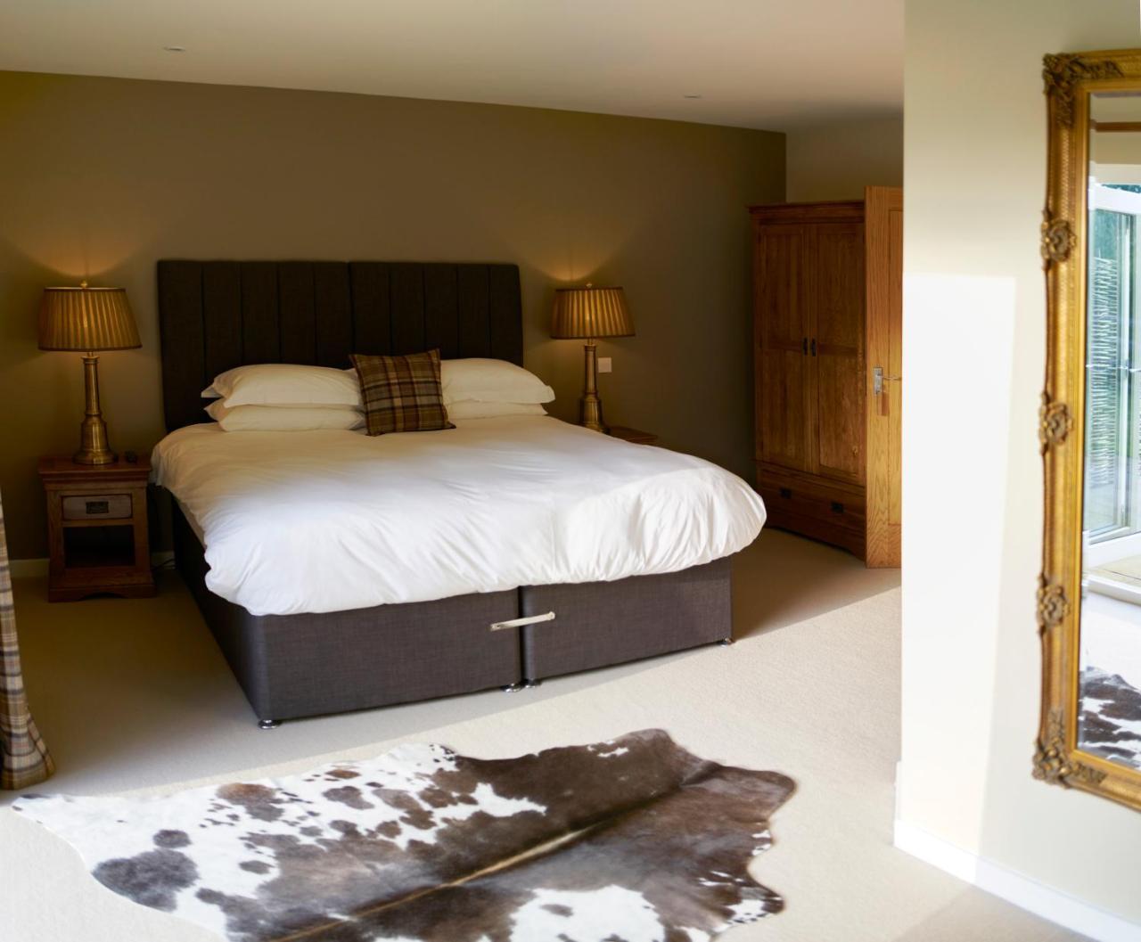 The Three Chimneys Country Pub Hotel Biddenden Buitenkant foto