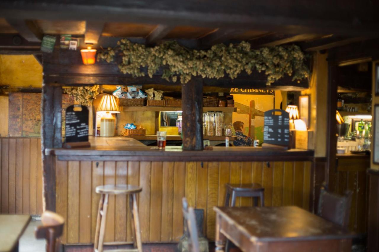 The Three Chimneys Country Pub Hotel Biddenden Buitenkant foto