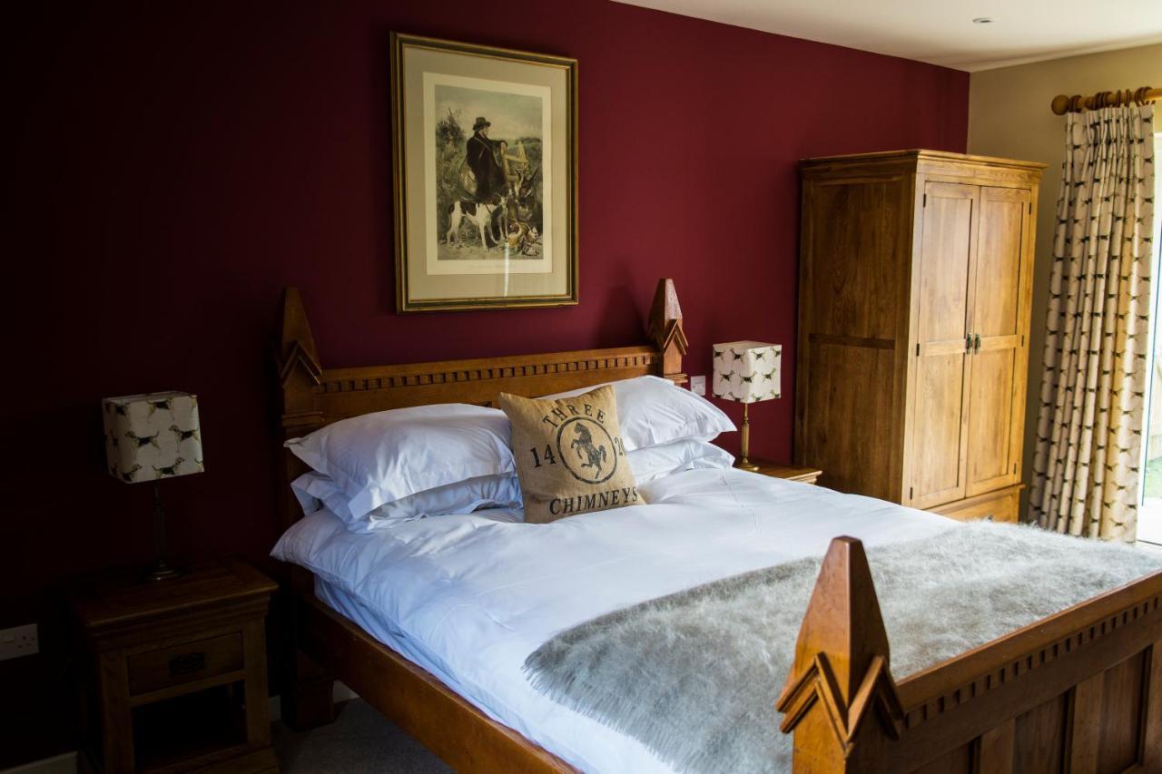 The Three Chimneys Country Pub Hotel Biddenden Buitenkant foto