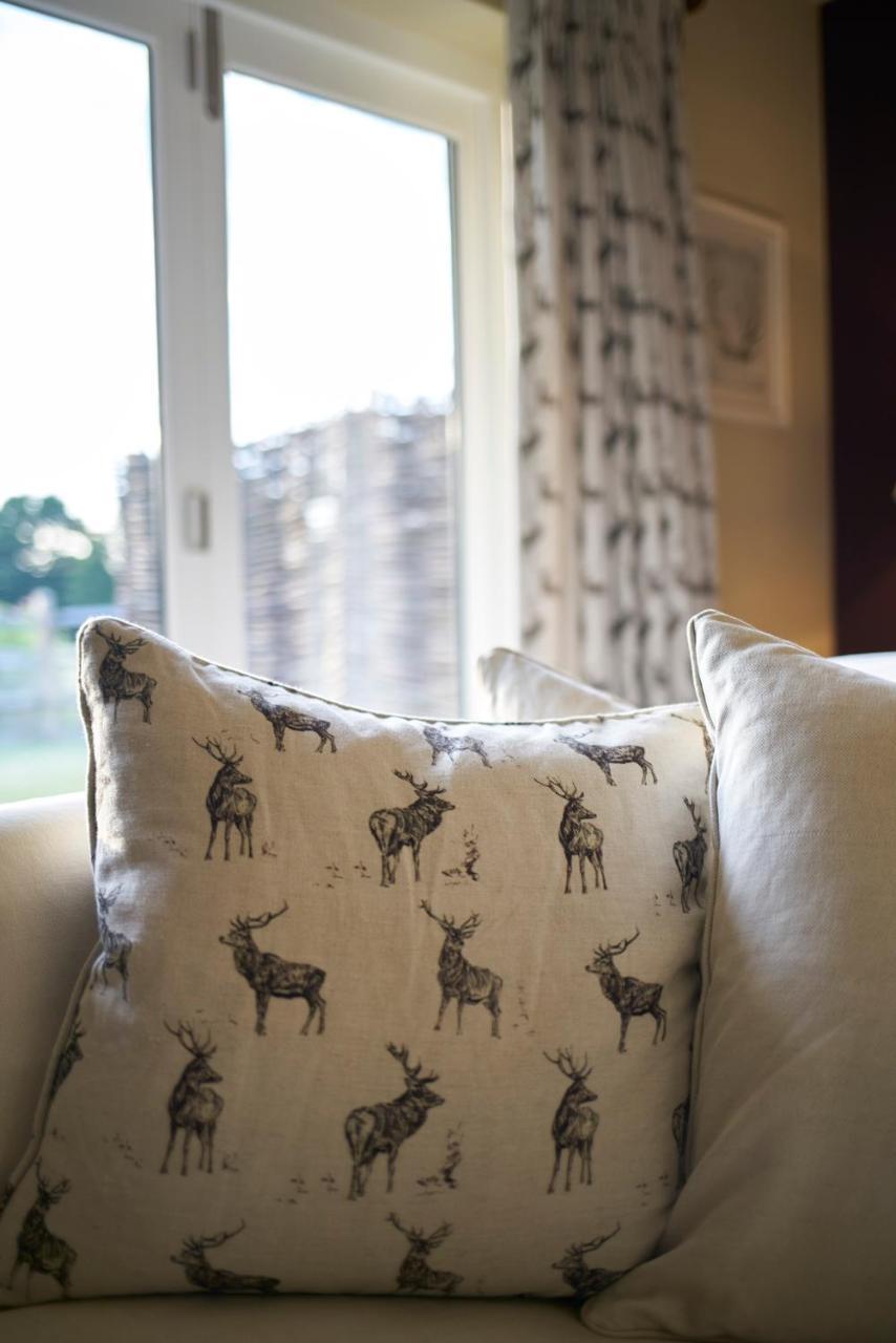 The Three Chimneys Country Pub Hotel Biddenden Buitenkant foto